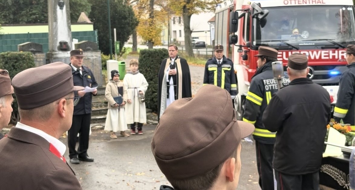 Begräbnis HFM Anton Klimpfinger